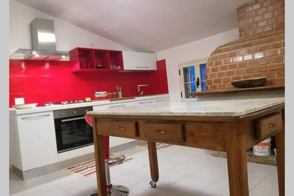 Big Relax Apartment With Swimming Pool And A Peaceful Garden In A Private Villa Sestu Exterior foto